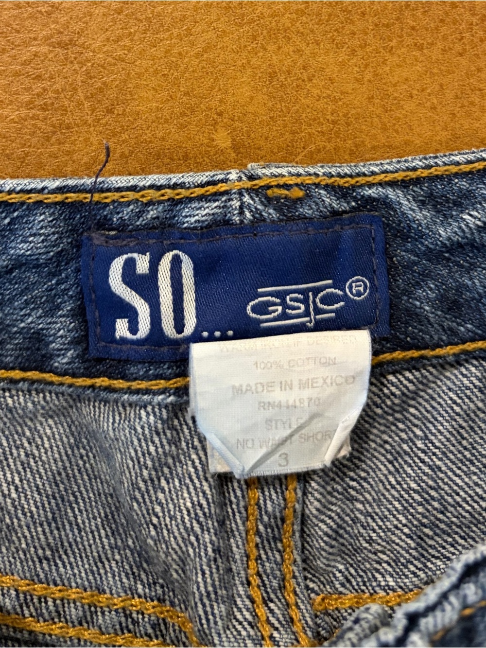 SO Denim Shorts Size 3 Mid Low Rise Y2K Vintage - Picture 4 of 7
